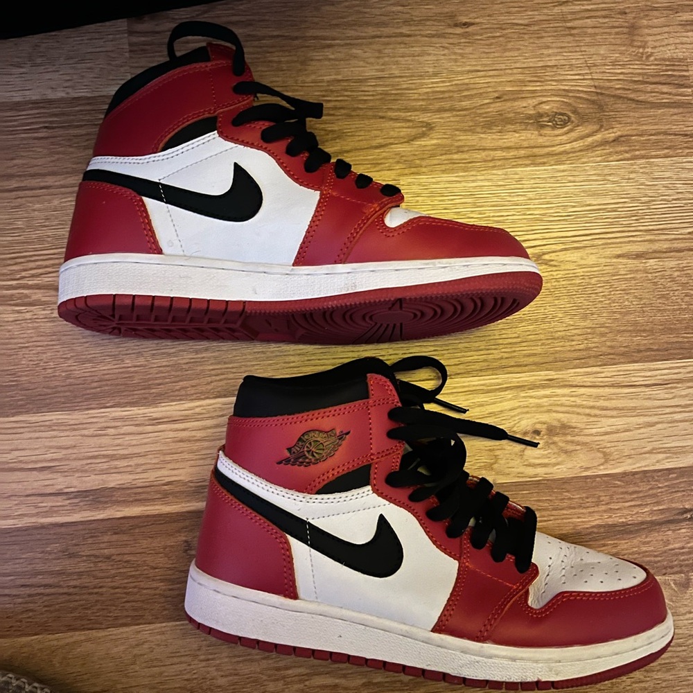 Limited edition Nike Chicago highs size 5.5 men’s goes for around $500